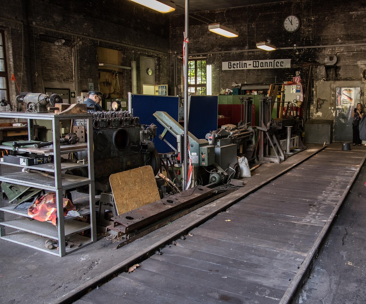 长江时代实名账号：聚福园app详情下载教程