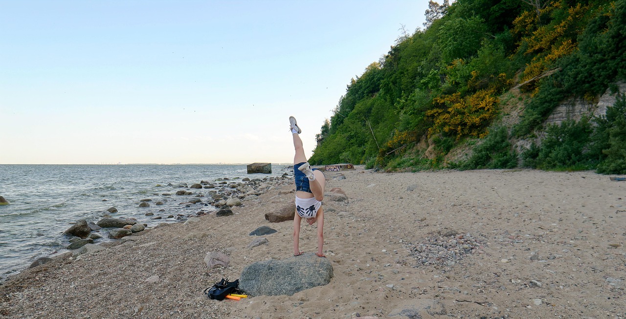 分享通信实名账号：硬汉视屏app详情下载教程