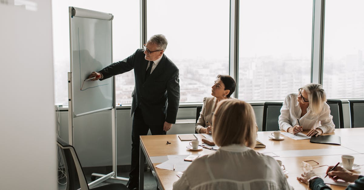 网易手机卡实名账号：短信营销规划：多语言传播的最佳实践